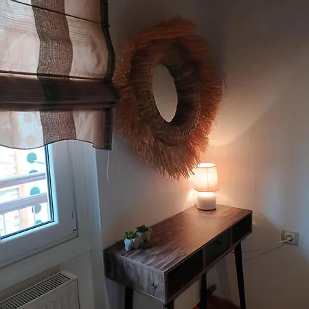 Daire The Port House